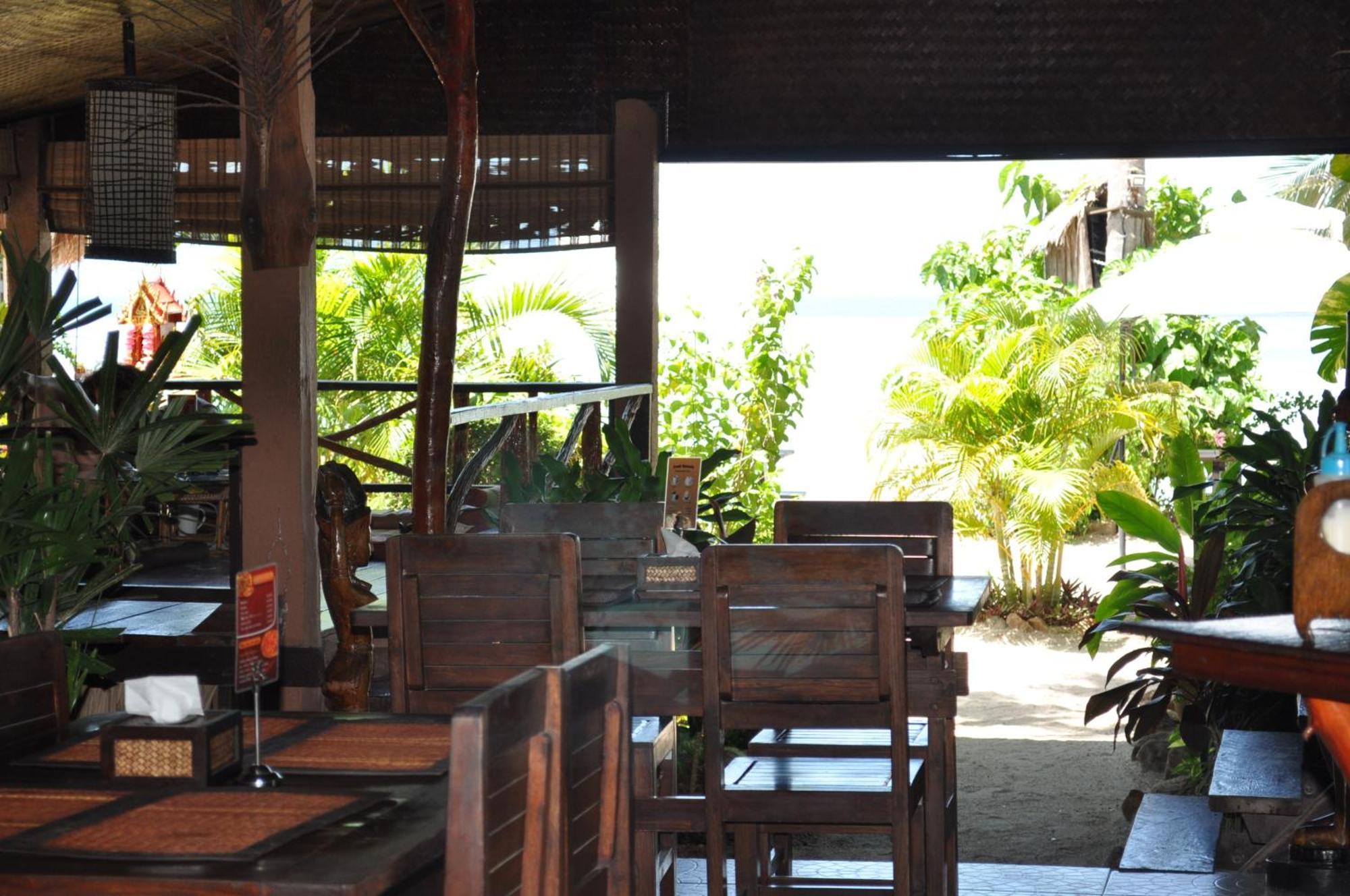 Phangan Beach Resort Баан Тай Экстерьер фото
